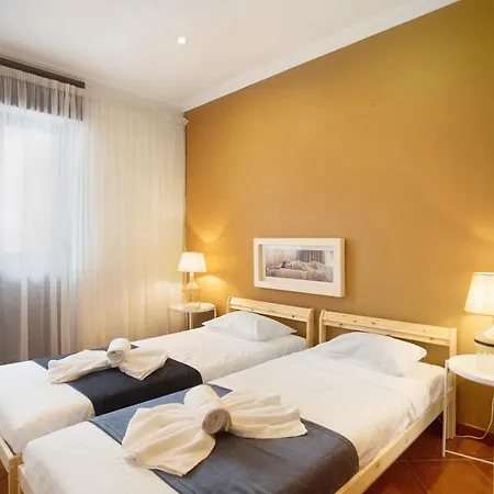Daire Akademia House - Cantinho Da *